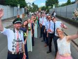 Schweißtreibende Bergetappe zum Schützenfest in Wickede